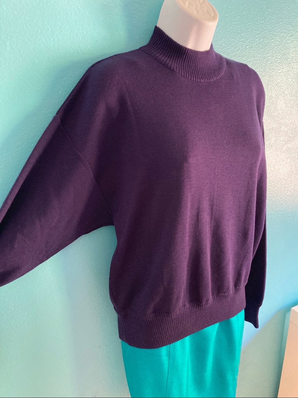 Ports International Womens M Vintage 70's Purple Wool Knit Sweater Fits Size 10
